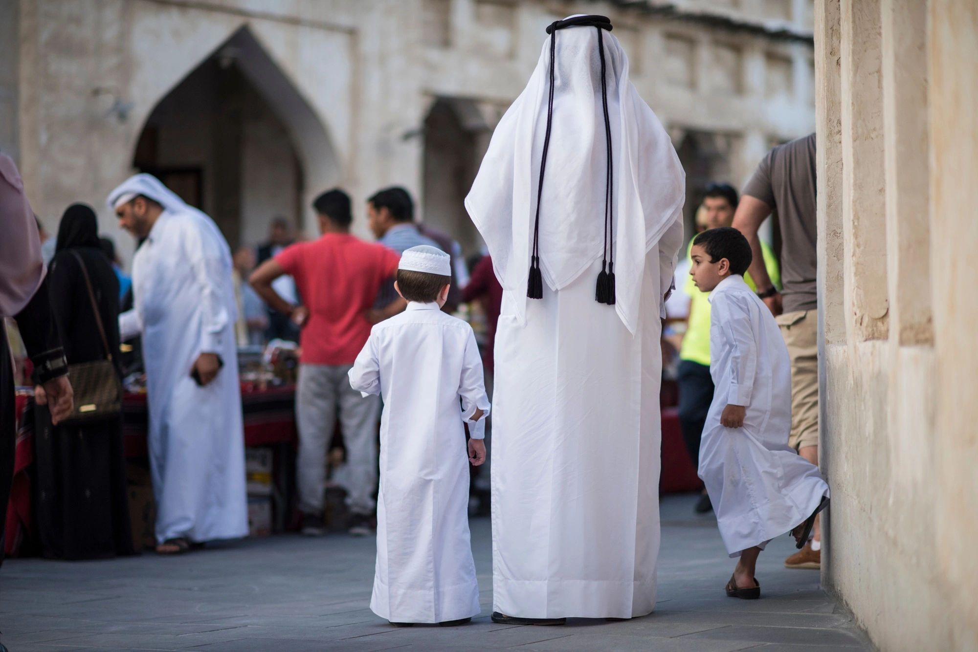 الموروث الثقافي والاجتماعي والعمل الخيري والإنساني في قطر